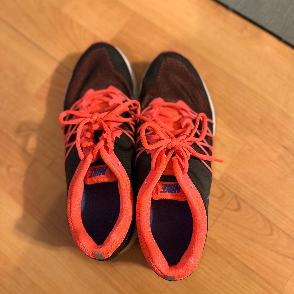 Nike women’s shoes